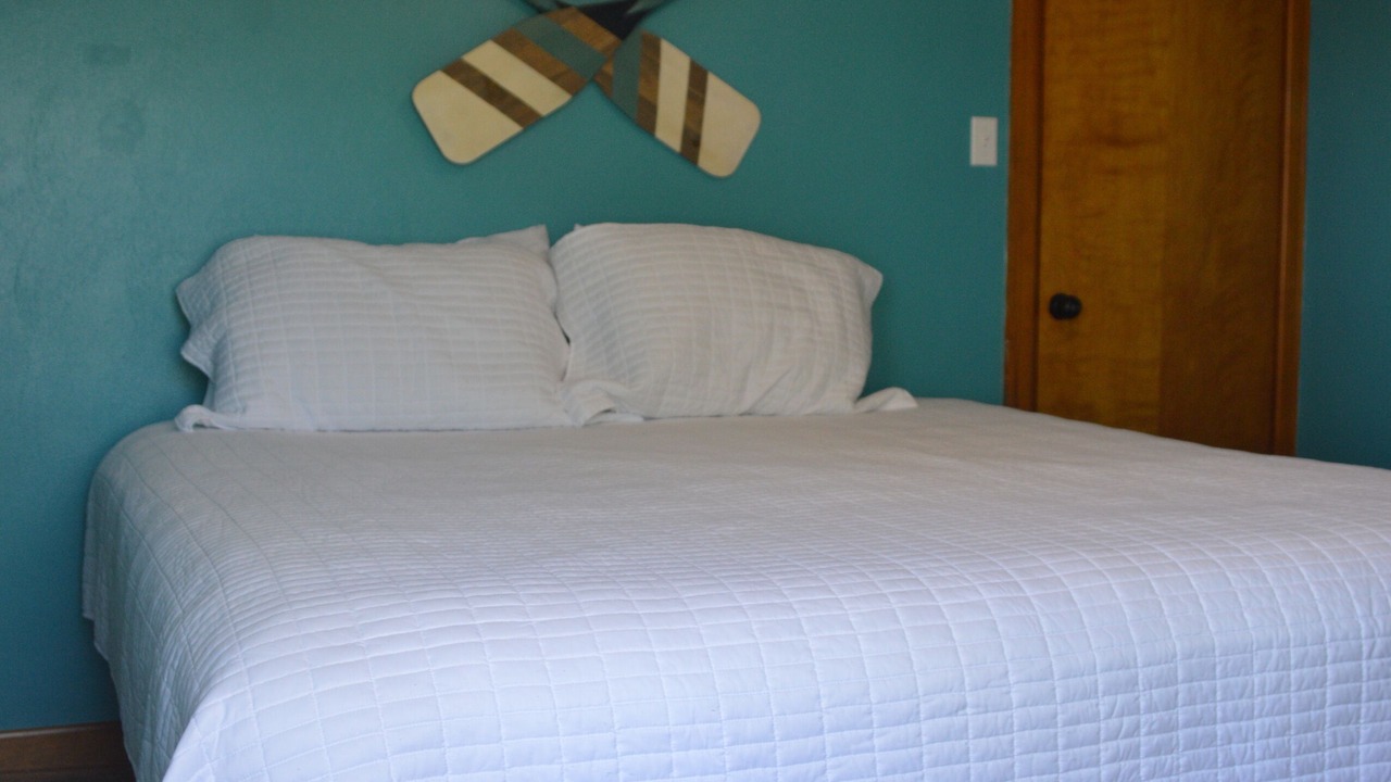 Photo of Bedroom in Carlyle