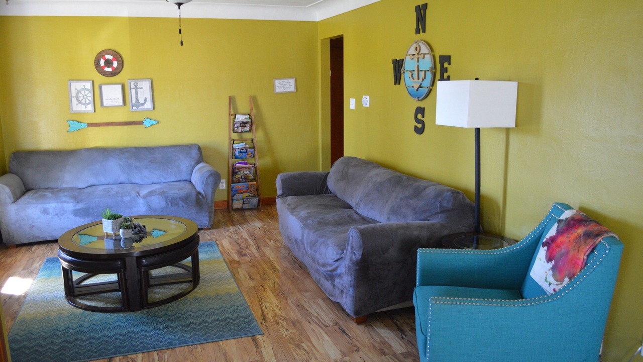 Photo of Livingroom in Carlyle
