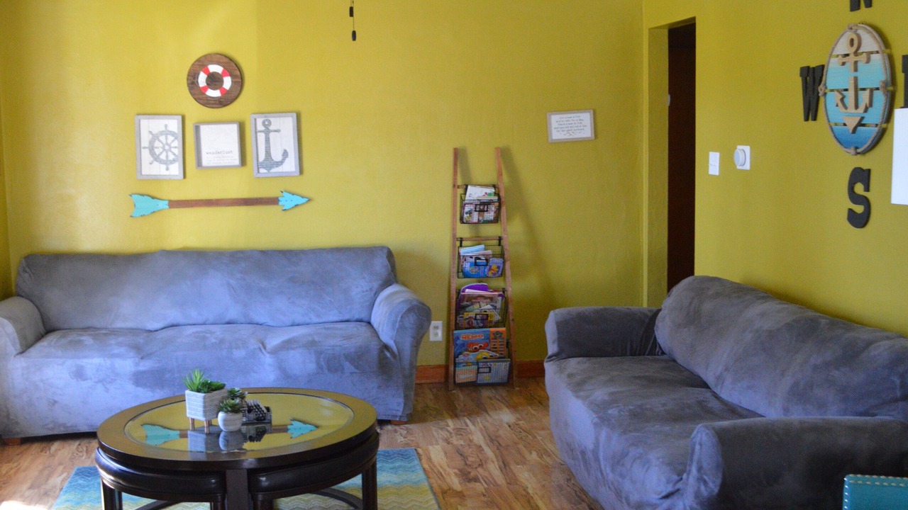 Photo of Livingroom in Carlyle