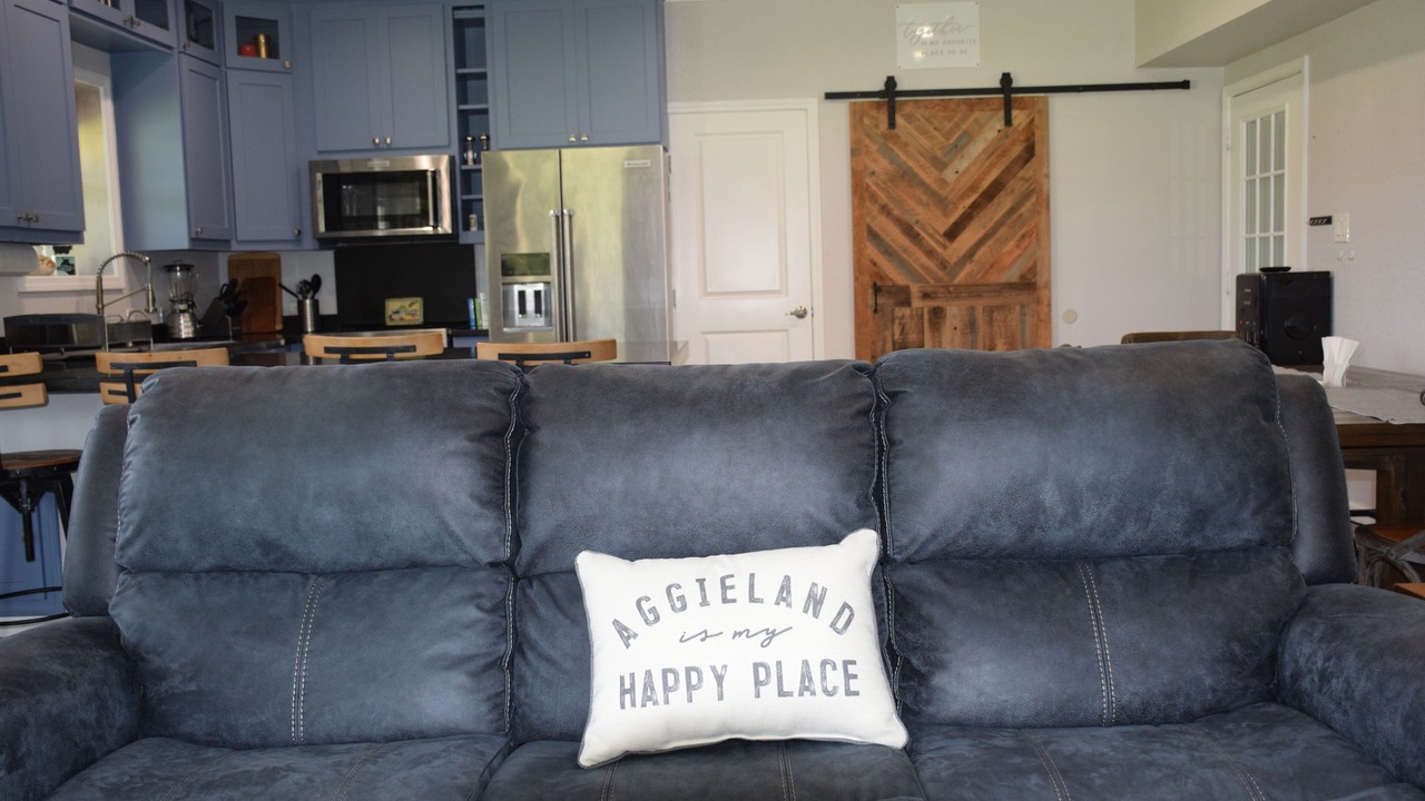 Photo of Livingroom in Bryan