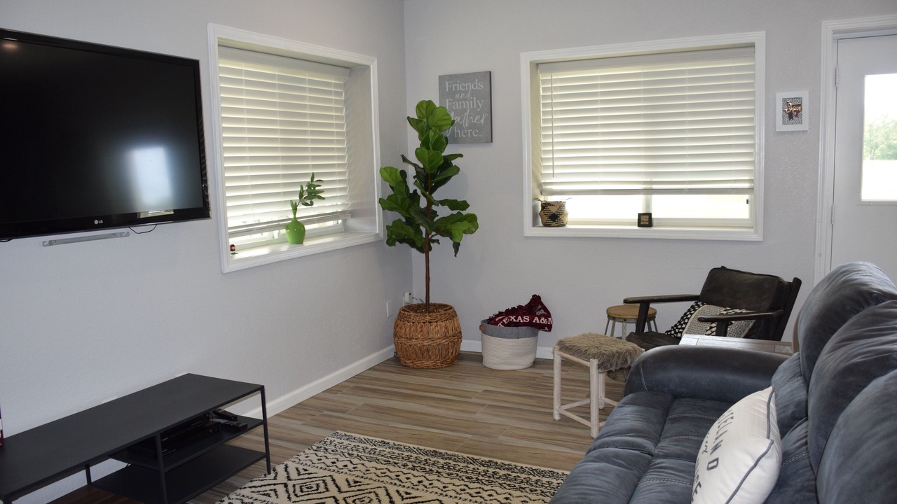 Photo of Livingroom in Bryan