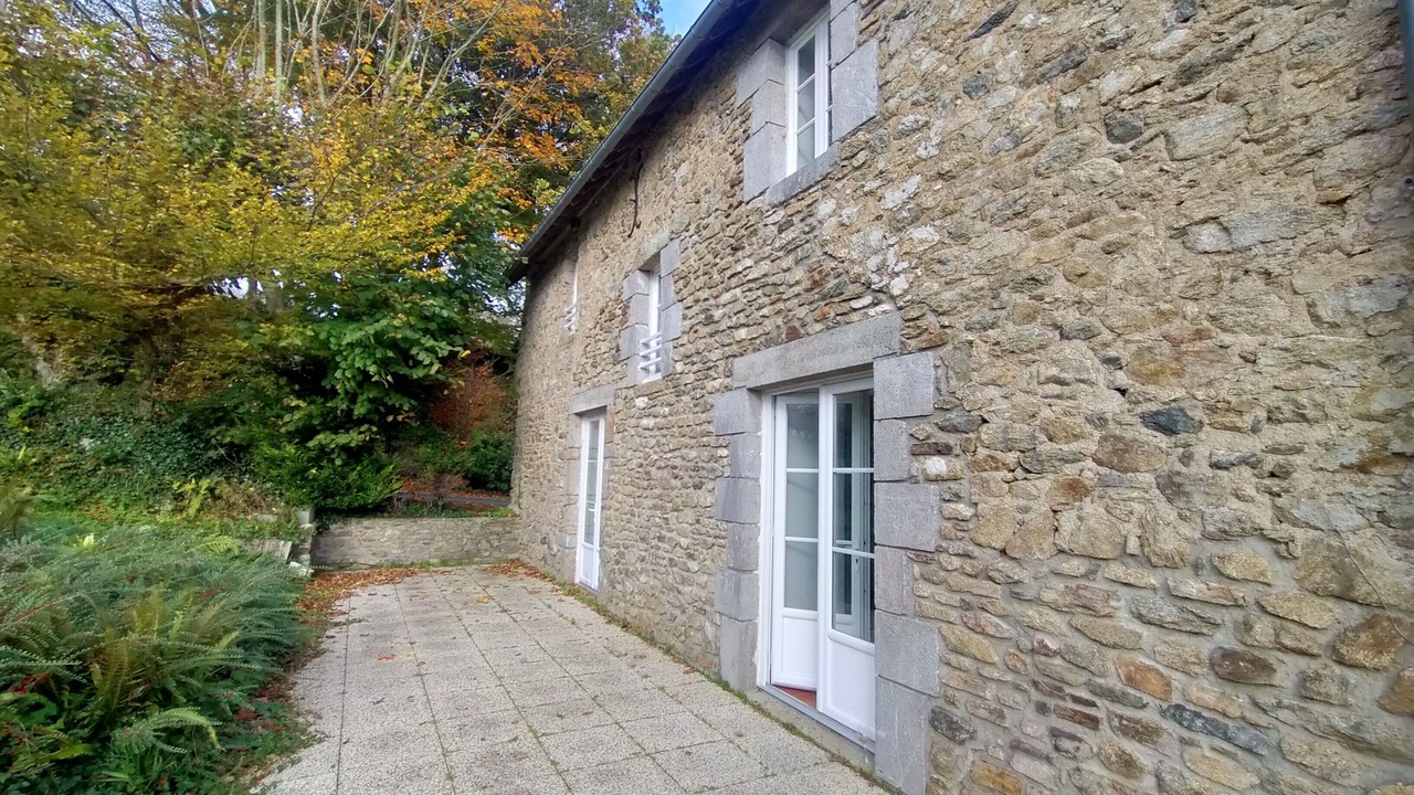 Photo of Outdoor in Gratot