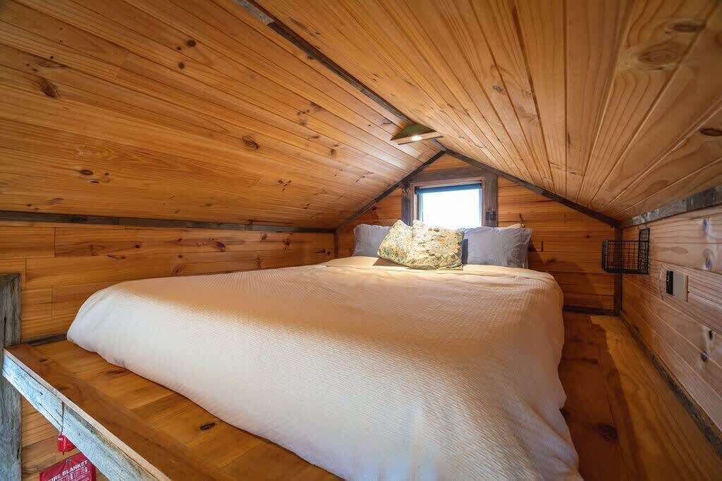 Photo of Bedroom in Monegeetta