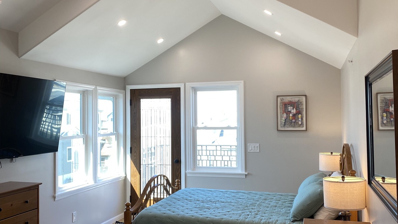 Photo of Bedroom in Long Beach