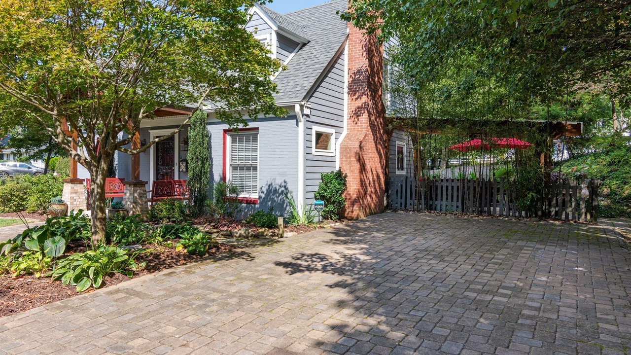 Photo of Others in West Side Historic District