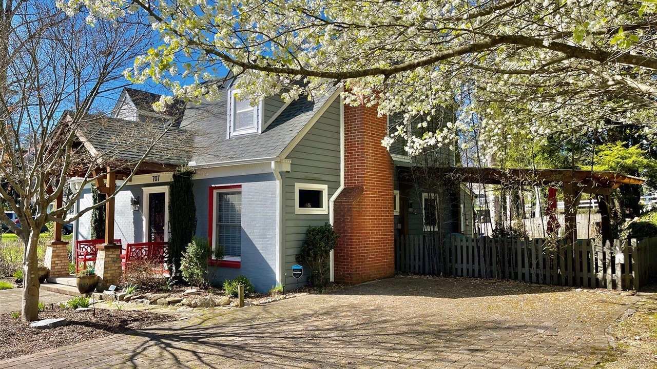 Photo of Others in West Side Historic District