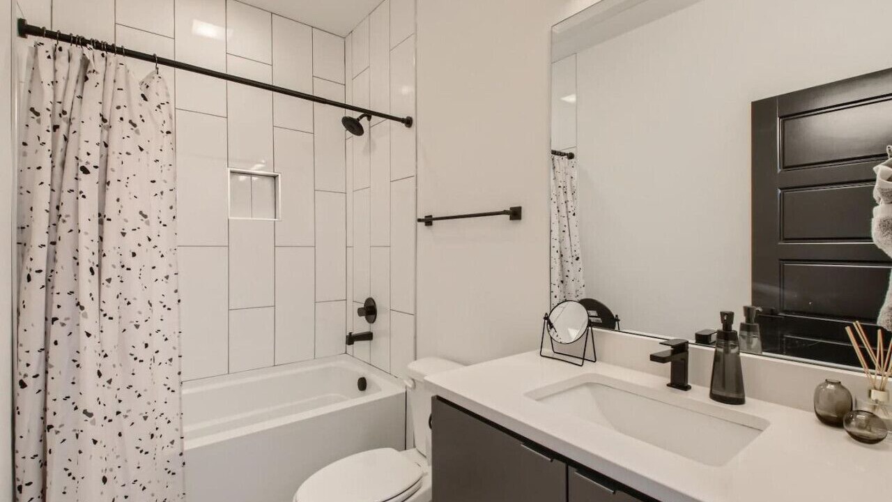 Photo of Bathroom in Berry Hill