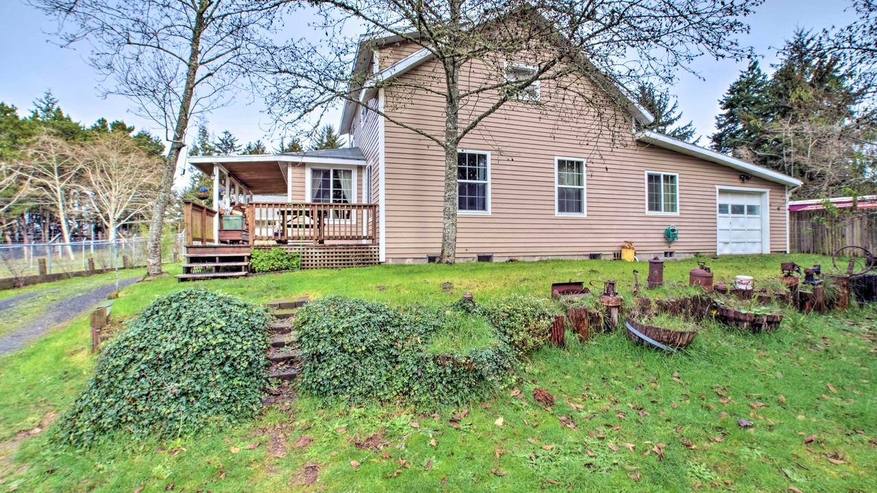 Photo of Outdoor in Coos Bay