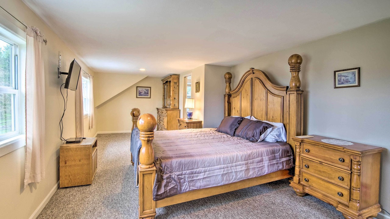 Photo of Others in Coos Bay