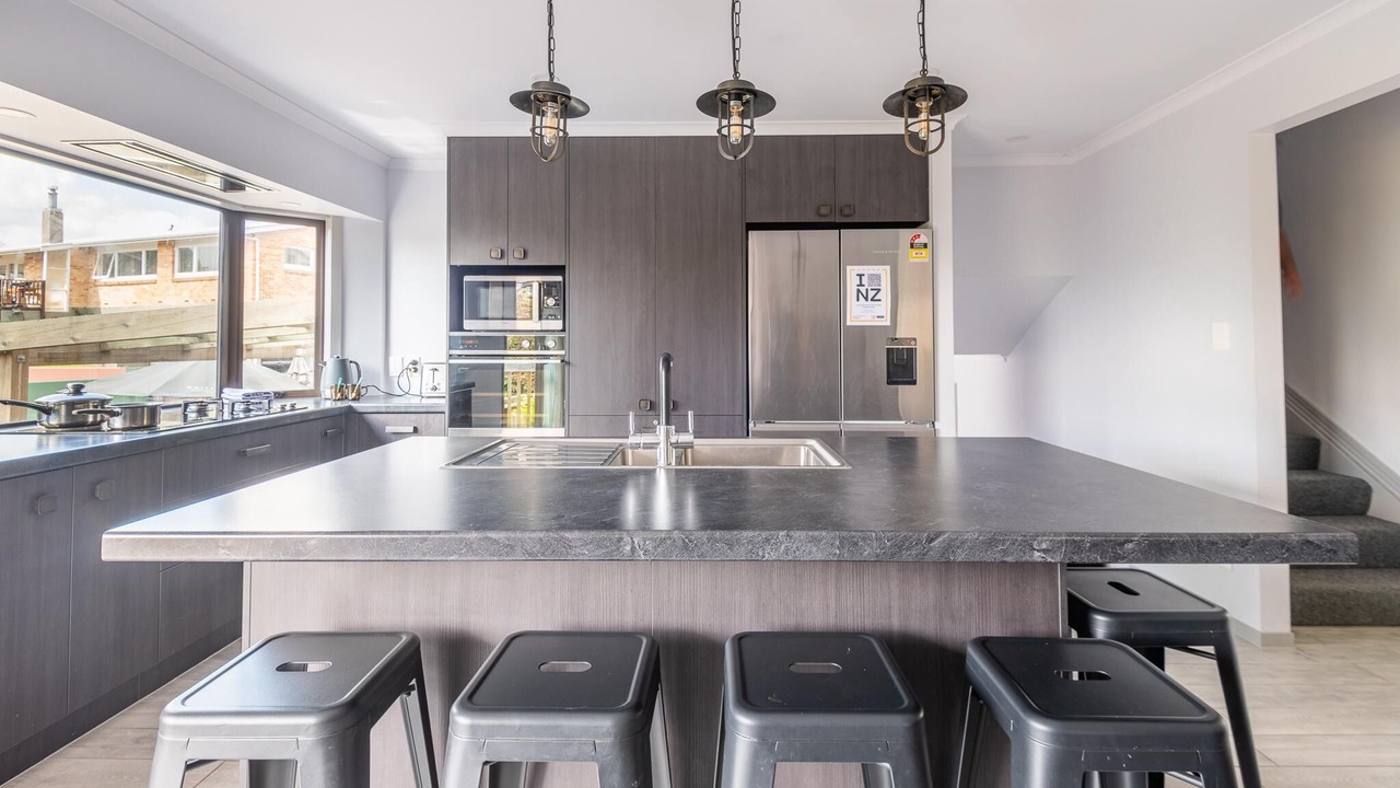 Photo of Others in Lynmore