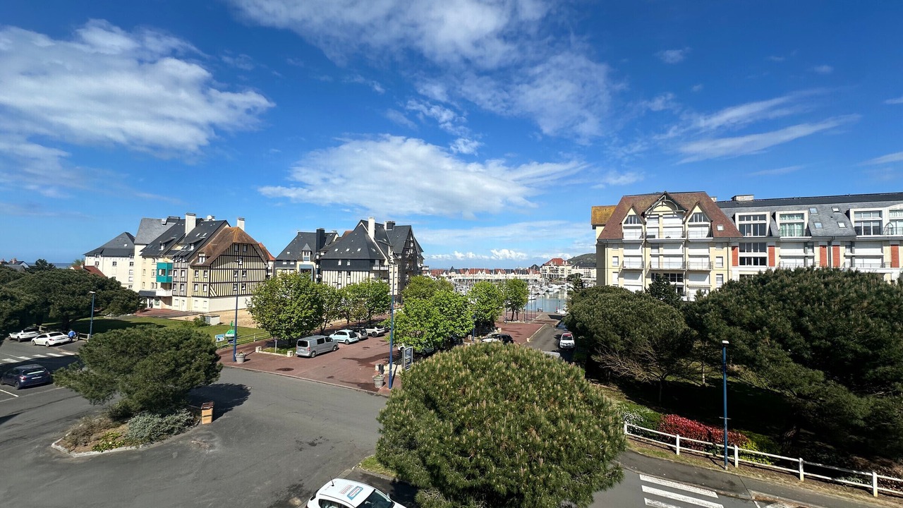 Photo of Others in Port Guillaume