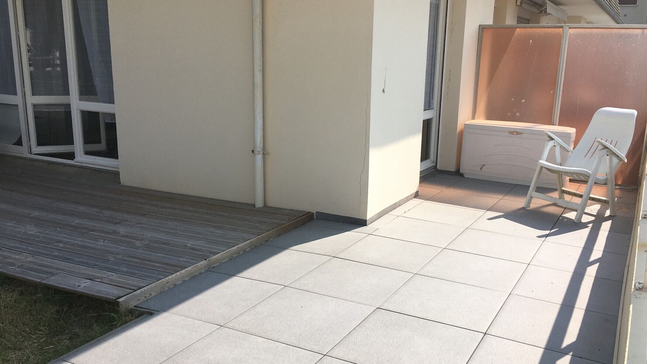 Photo of Patio Balcony in Merville-Franceville-Plage