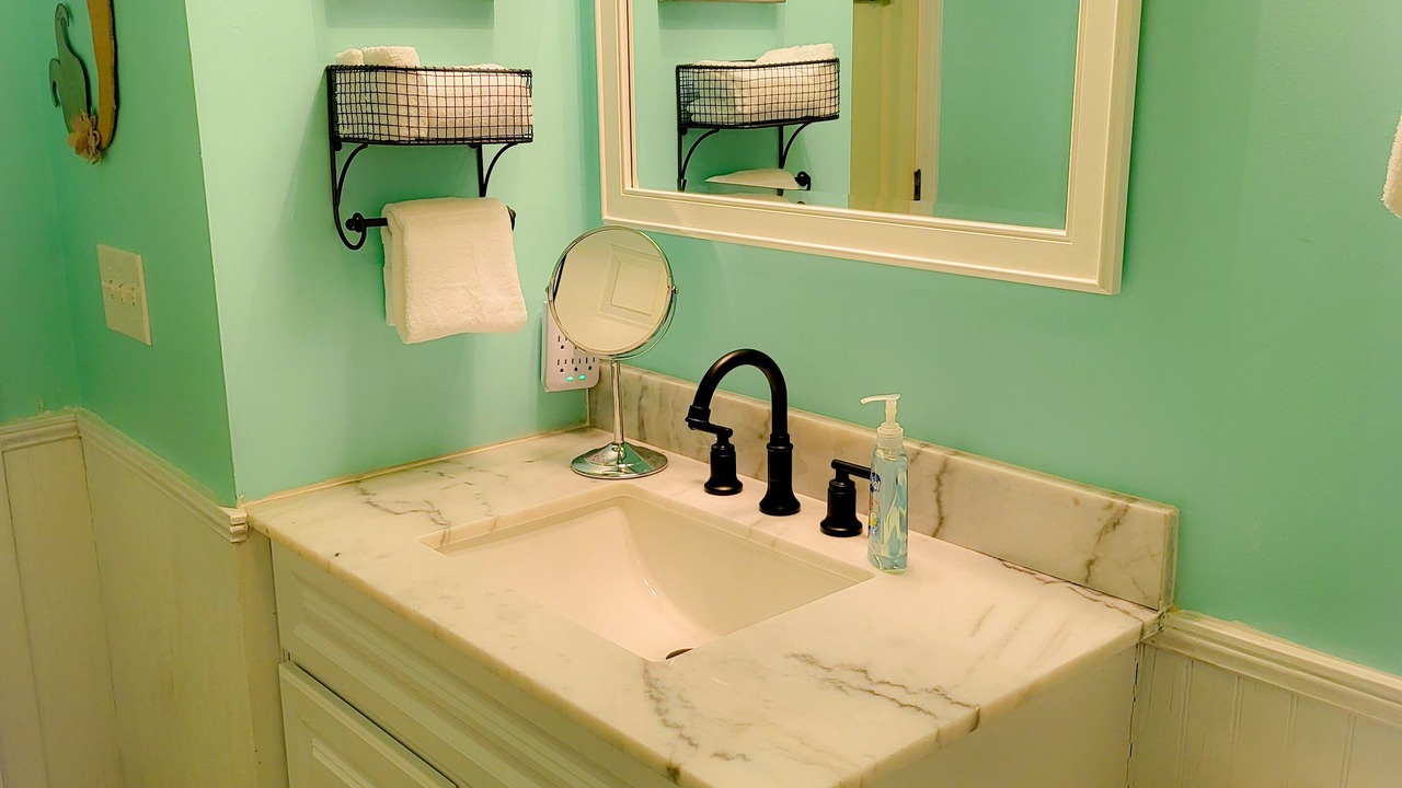 Photo of Bathroom in Cherry Grove Beach