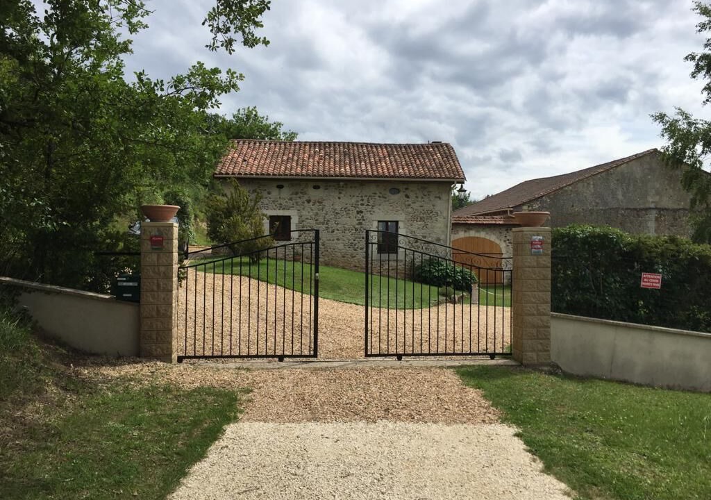 Photo of Outdoor in Vanxains