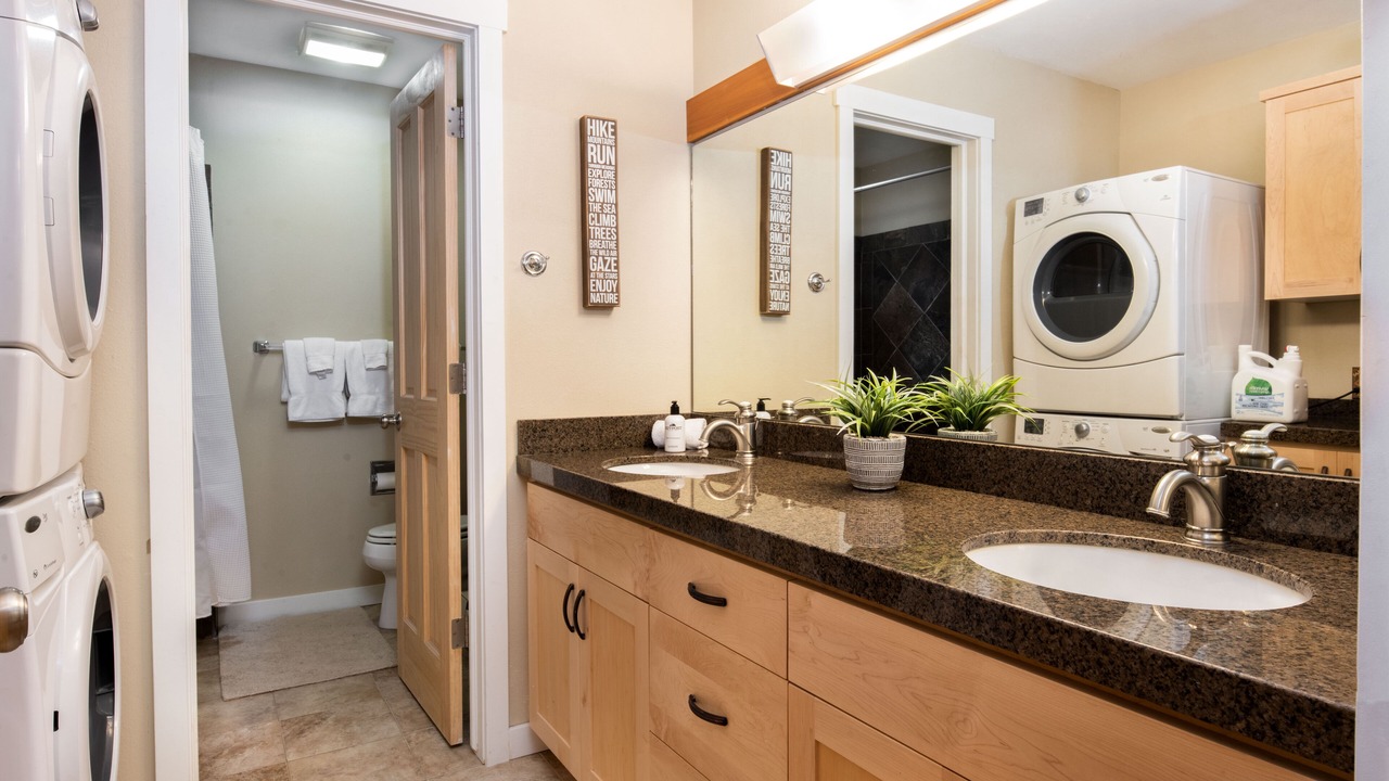 Photo of Bathroom in Moose Wilson Road