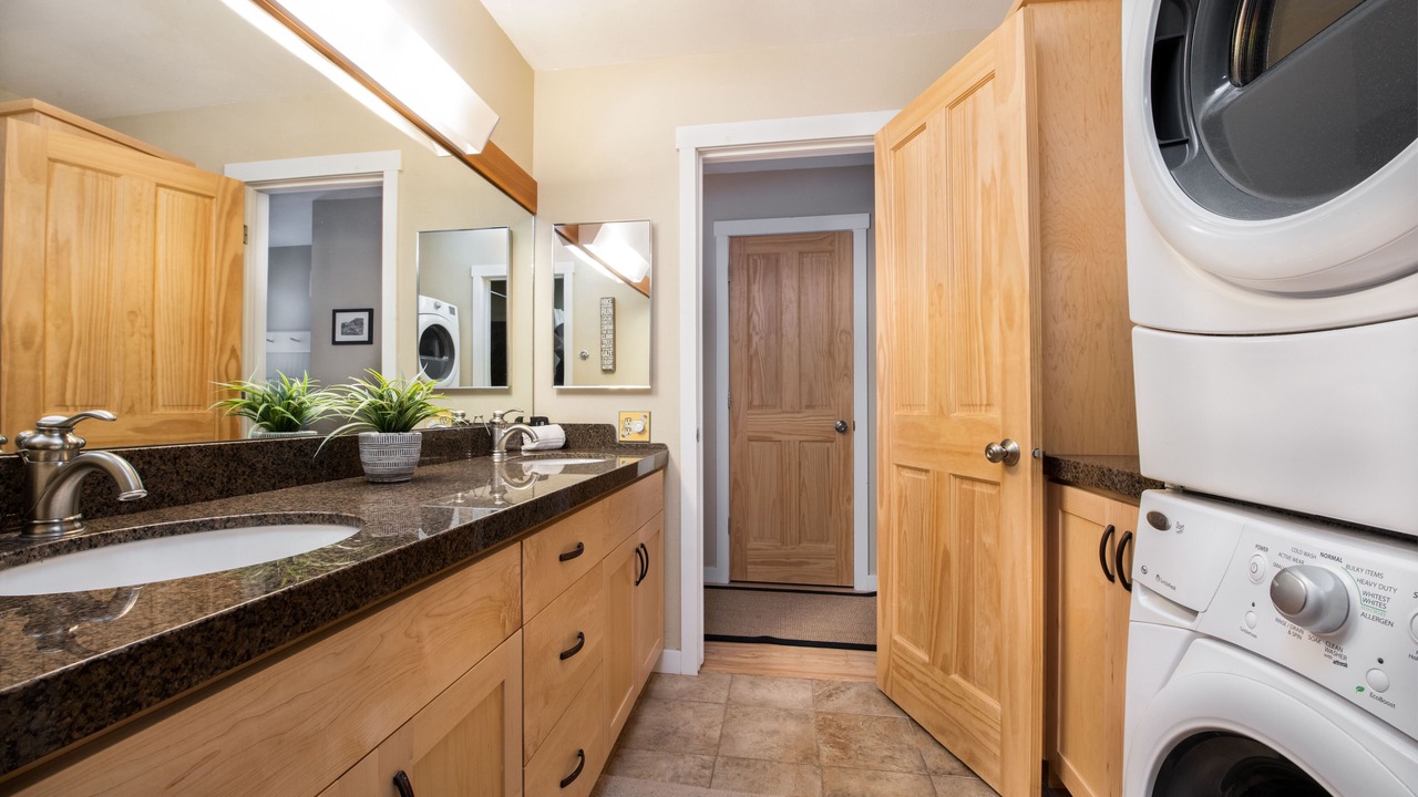 Photo of Bathroom in Moose Wilson Road