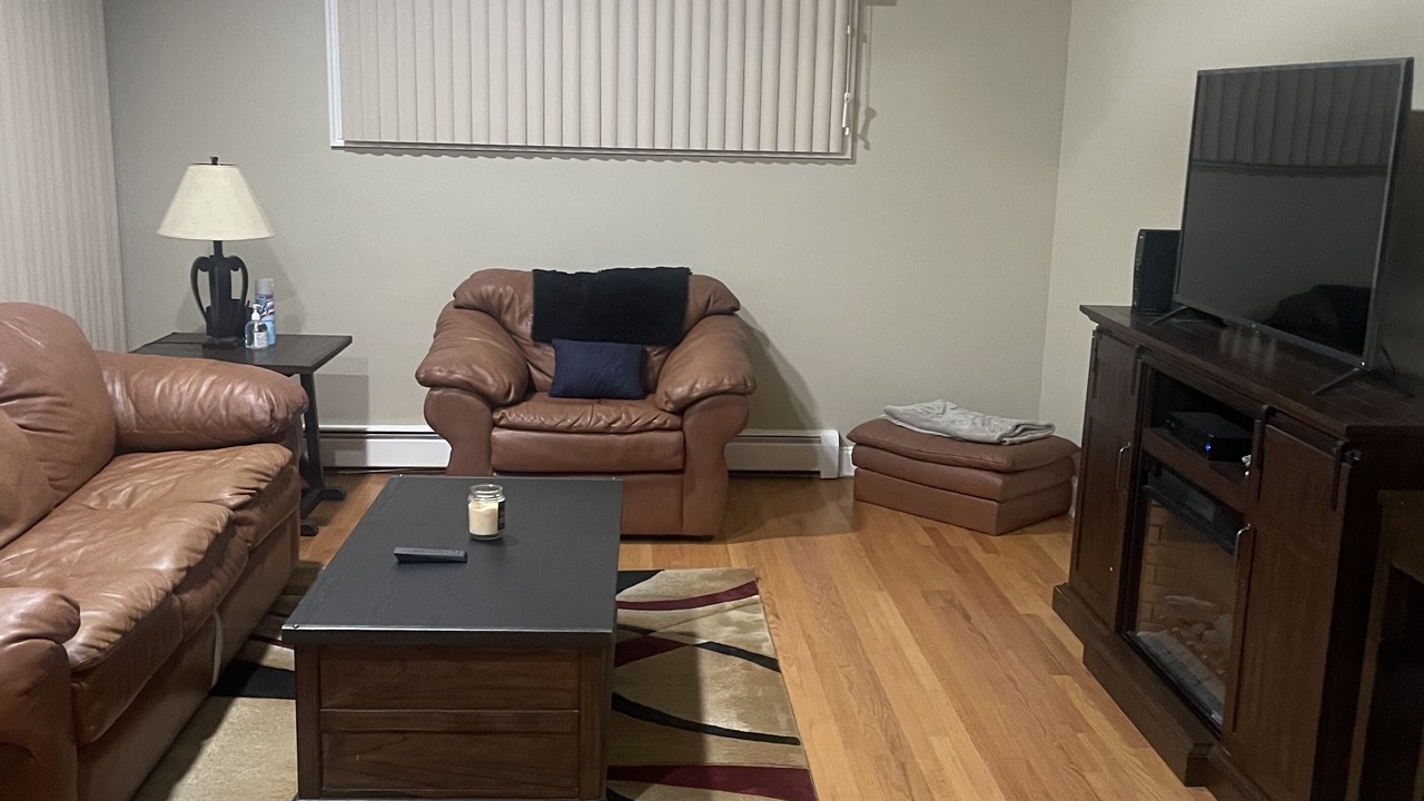 Photo of Livingroom in Hillside