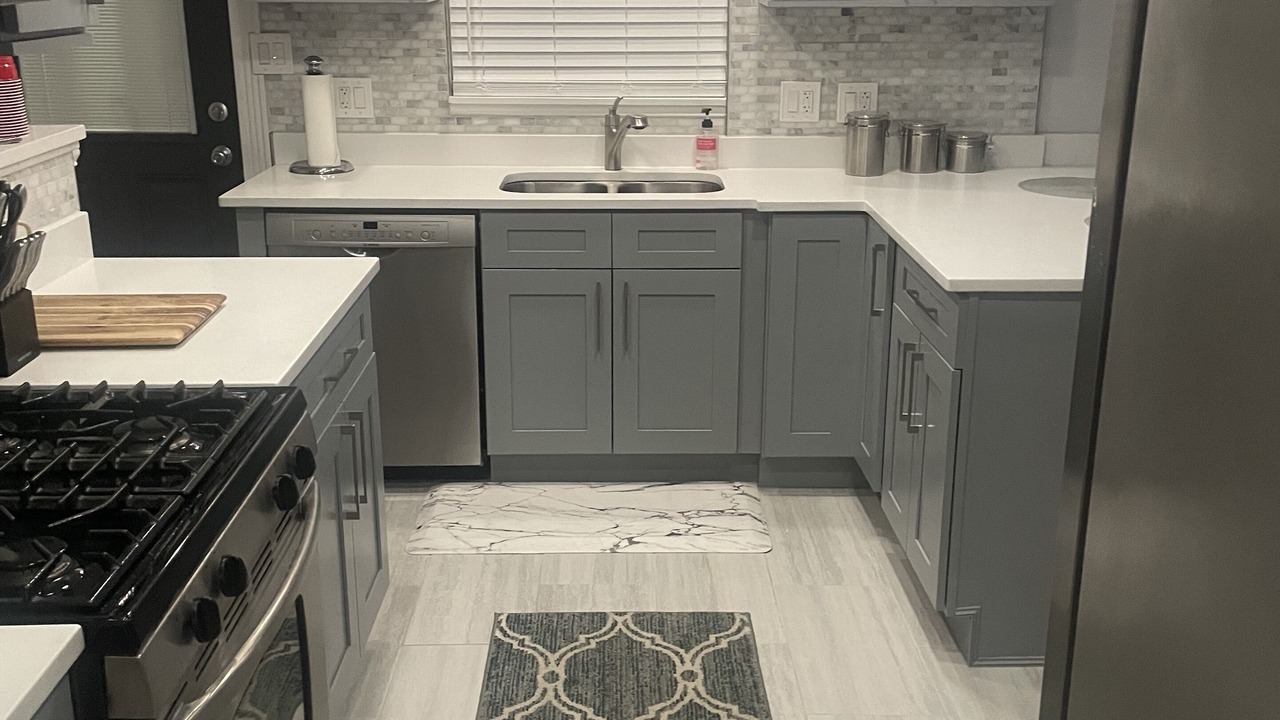 Photo of Kitchen in Hillside