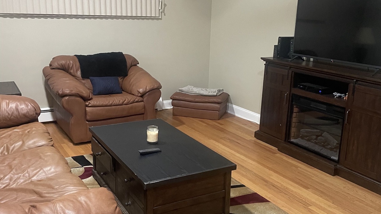 Photo of Livingroom in Hillside