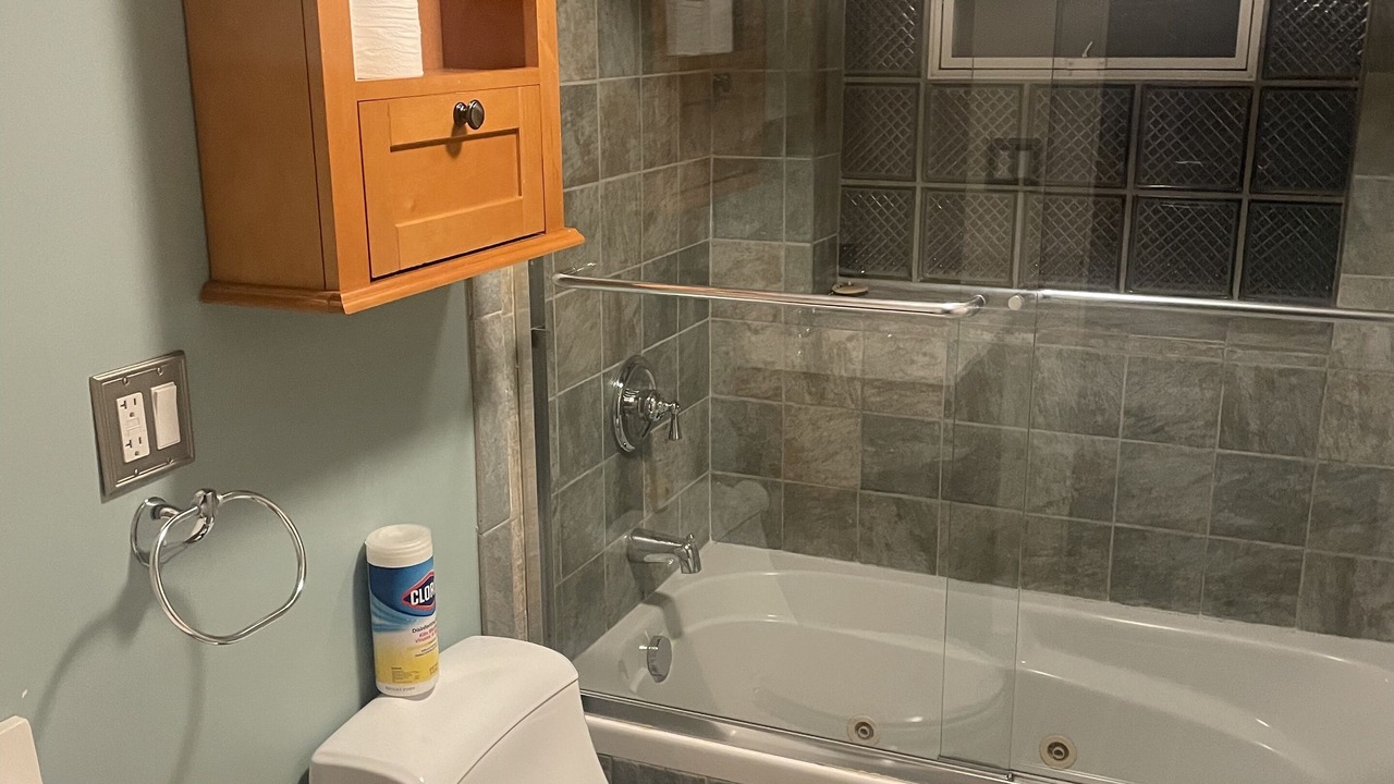 Photo of Bathroom in Hillside