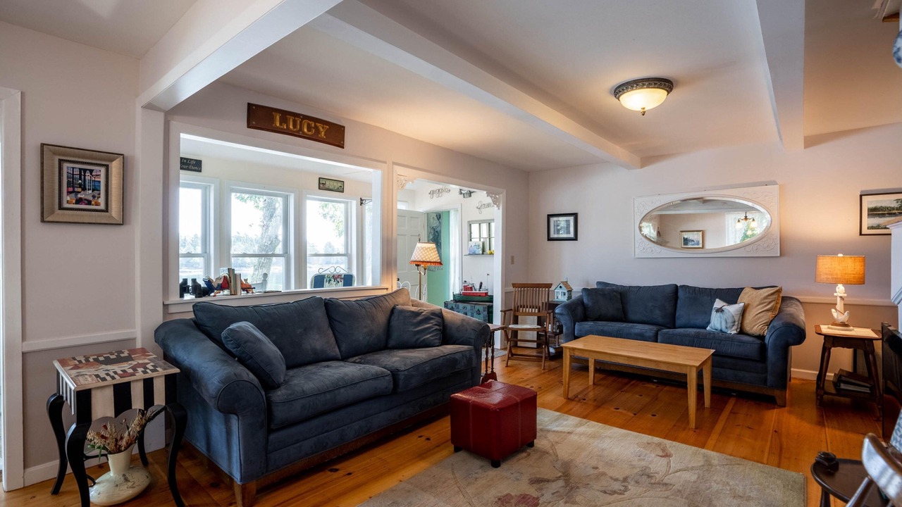 Photo of Livingroom in Georgetown