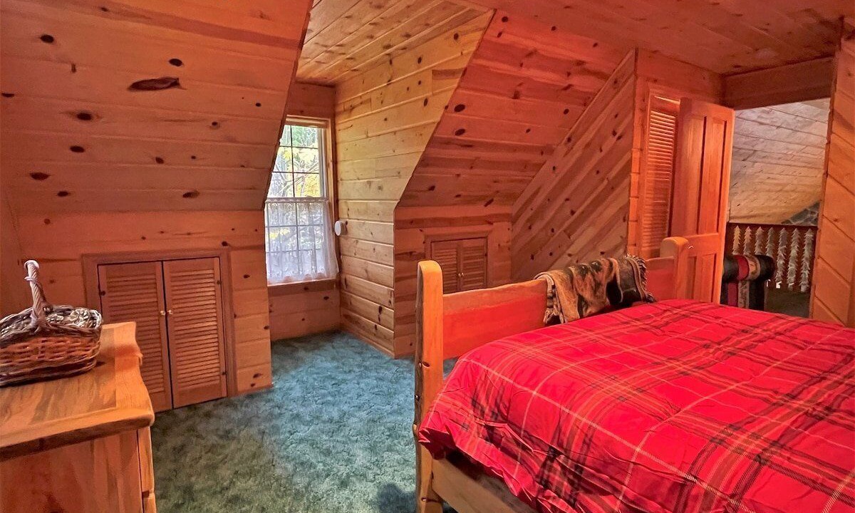 Photo of Bedroom in Packwood