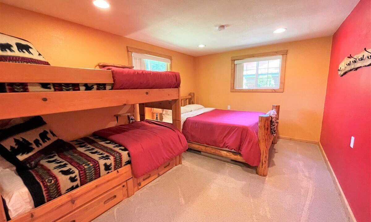 Photo of Bedroom in Packwood