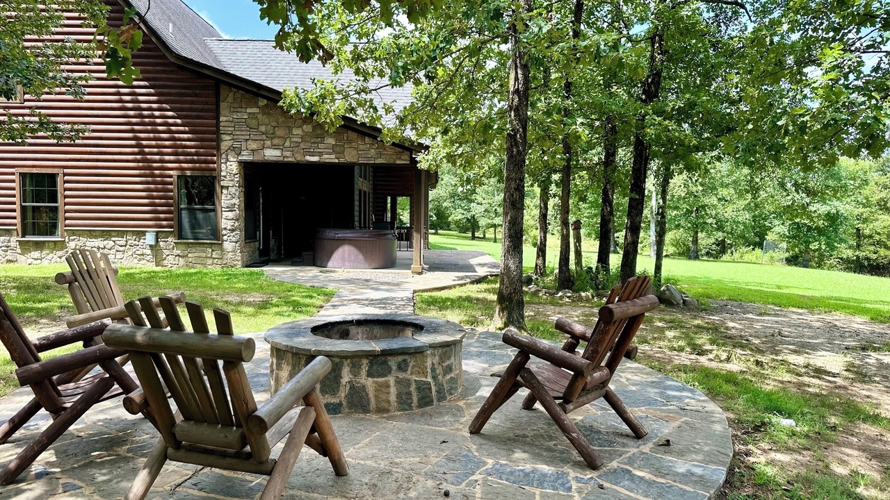 Photo of Outdoor in Smithville