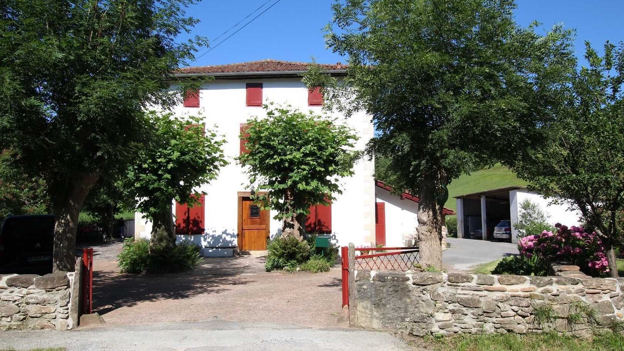 Photo of Outdoor in Sare