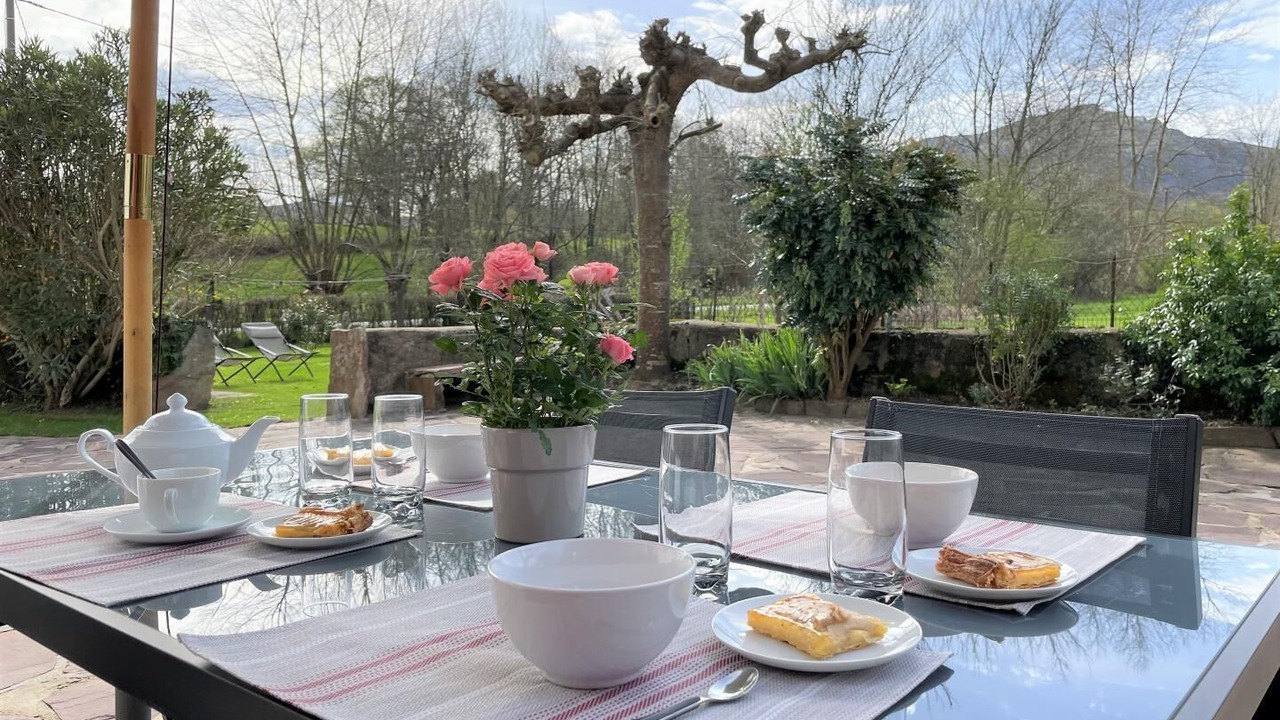 Photo of Outdoor in Sare