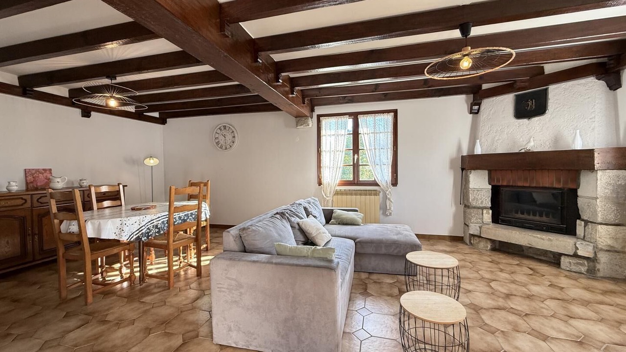 Photo of Livingroom in Arbonne