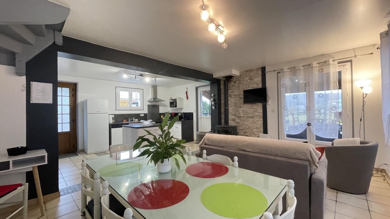 Photo of Others in Lasse