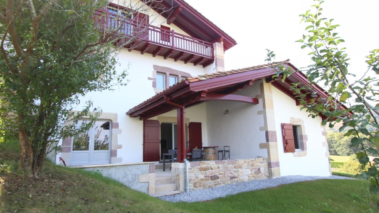 Photo of Outdoor in Sare