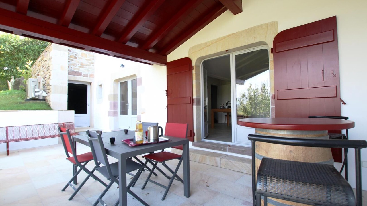 Photo of Outdoor in Sare