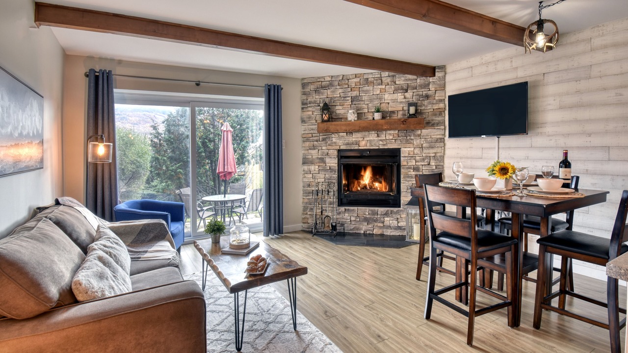 Photo of Livingroom in Mont-Tremblant