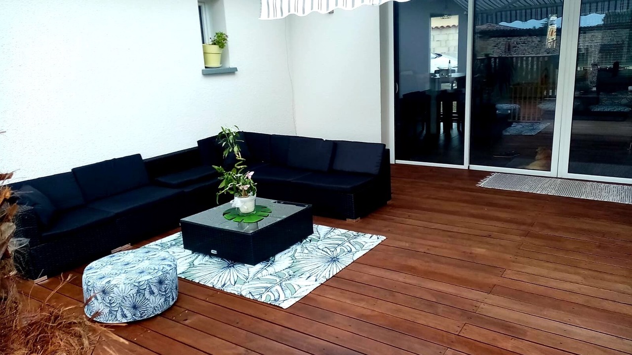 Photo of Patio Balcony in Saint-Vincent-de-Paul