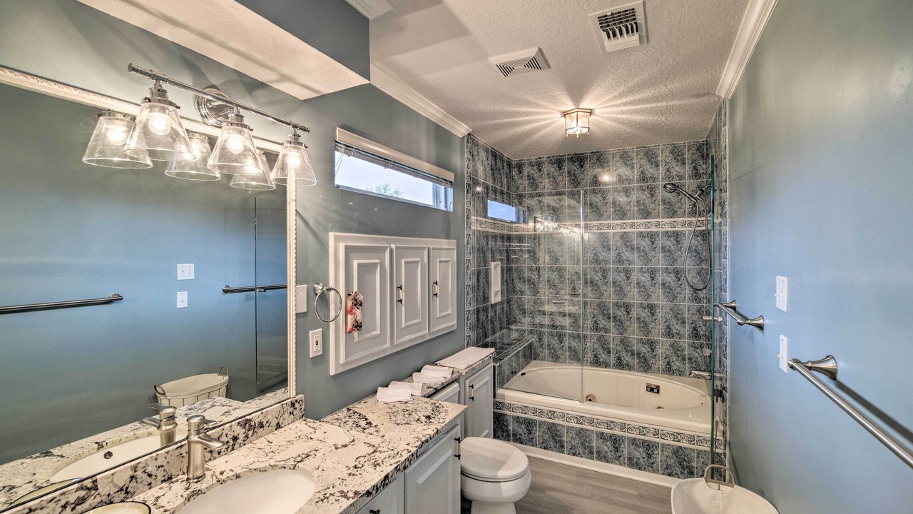 Photo of Bathroom in Barrett