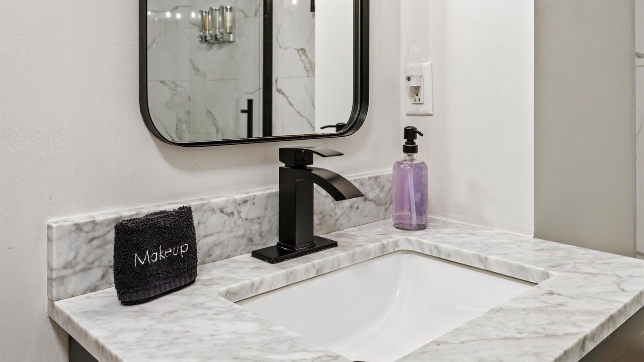 Photo of Bathroom in Wholesale District