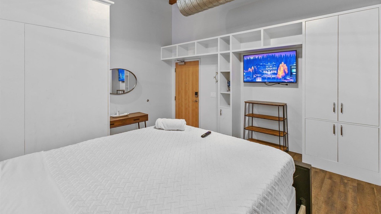 Photo of Bedroom in Wholesale District