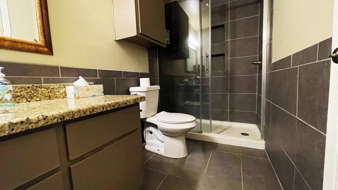 Photo of Bathroom in Southwood Valley