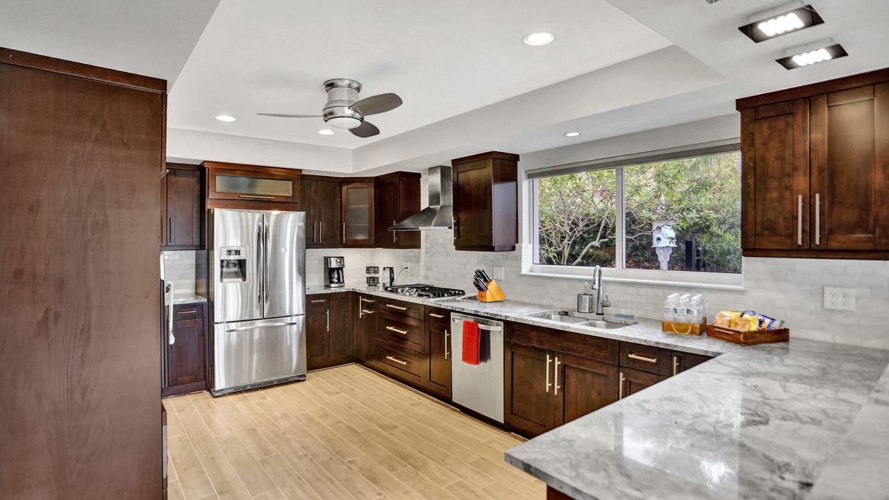 Photo of Kitchen in Hollywood Lakes