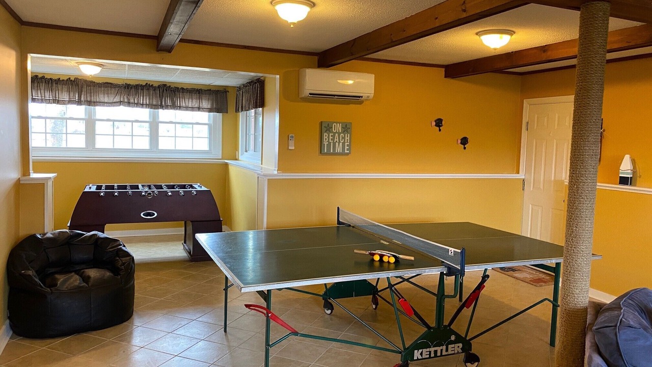 Photo of Bedroom in Old Saybrook