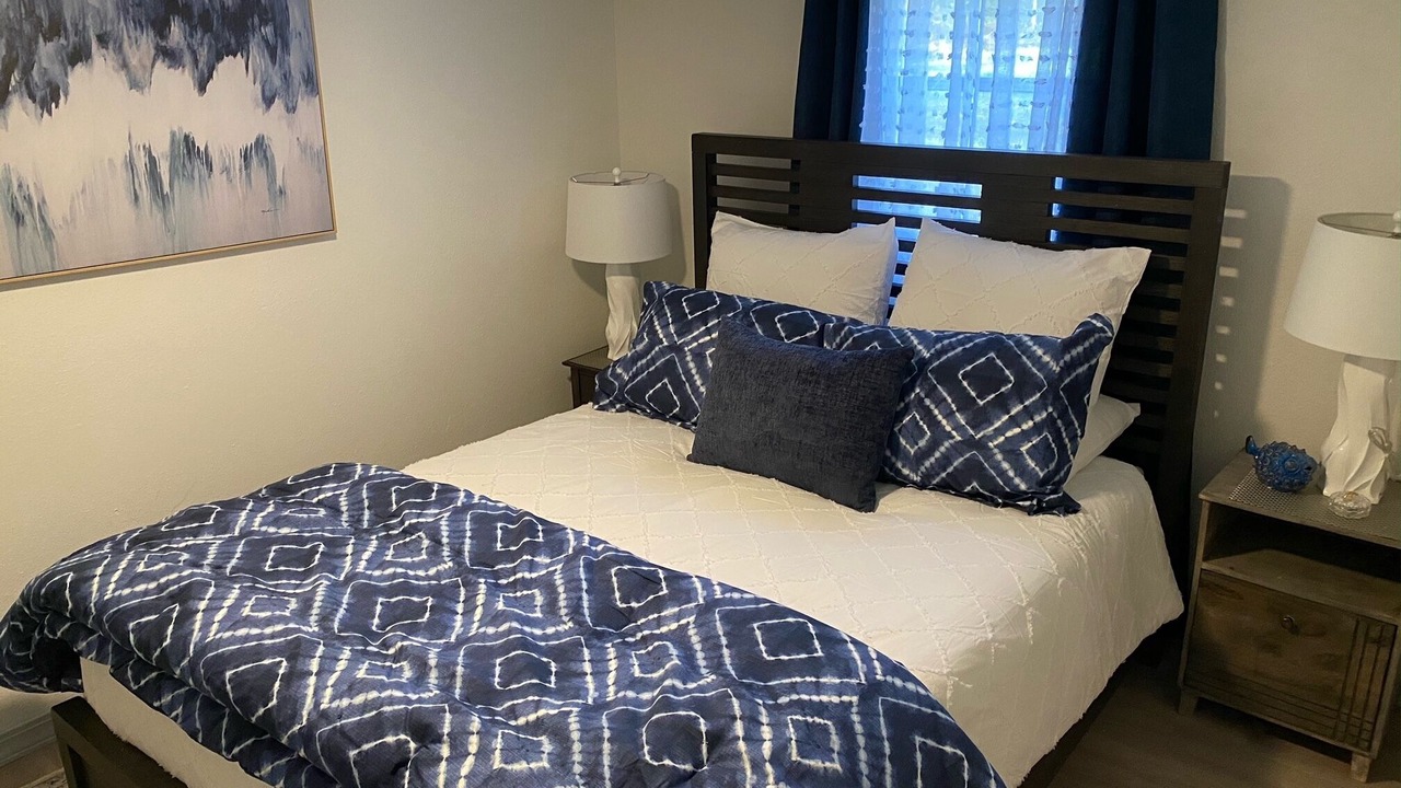 Photo of Bedroom in Mountain View