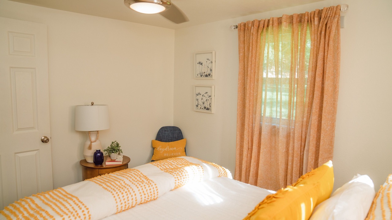 Photo of Bedroom in Mountain View