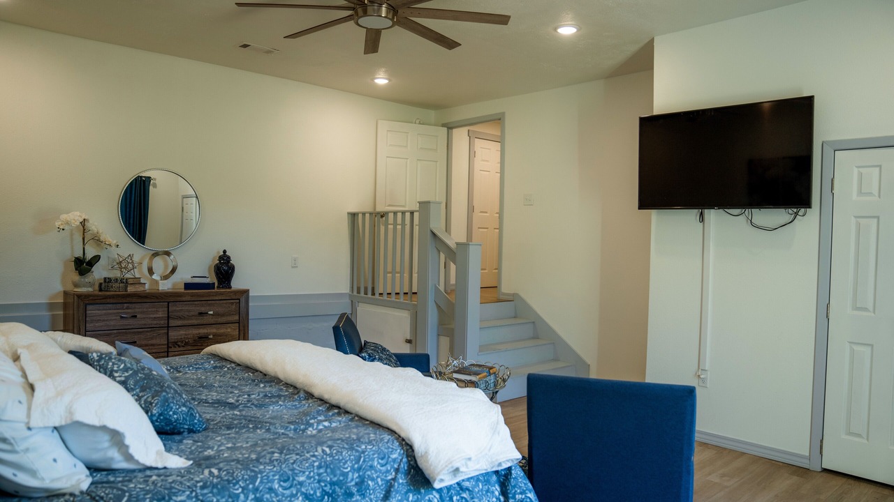 Photo of Bedroom in Mountain View