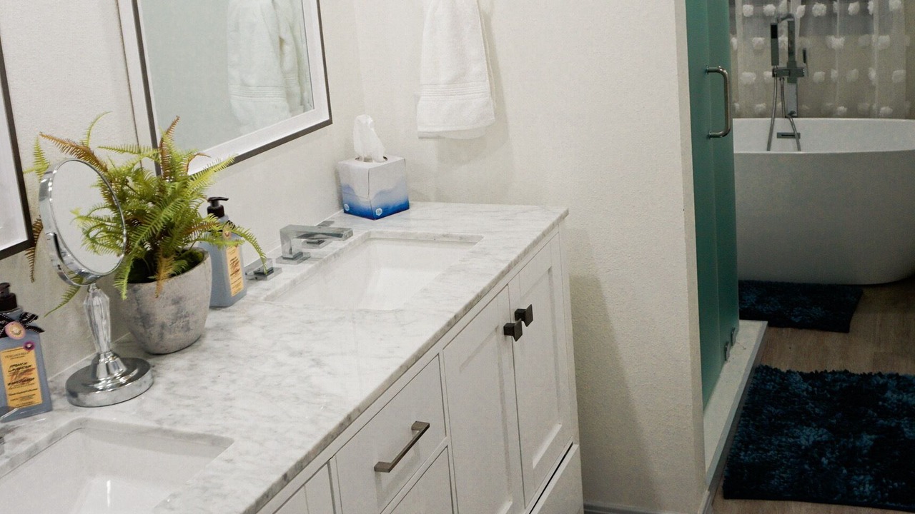 Photo of Bathroom in Mountain View