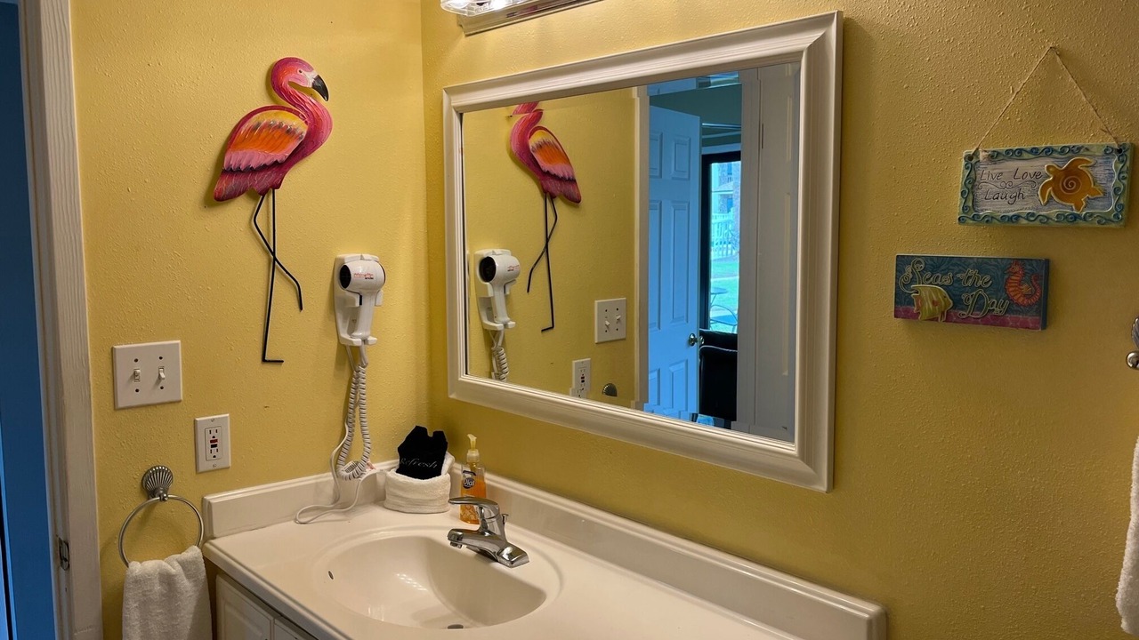 Photo of Others in Avalon Beach Estates