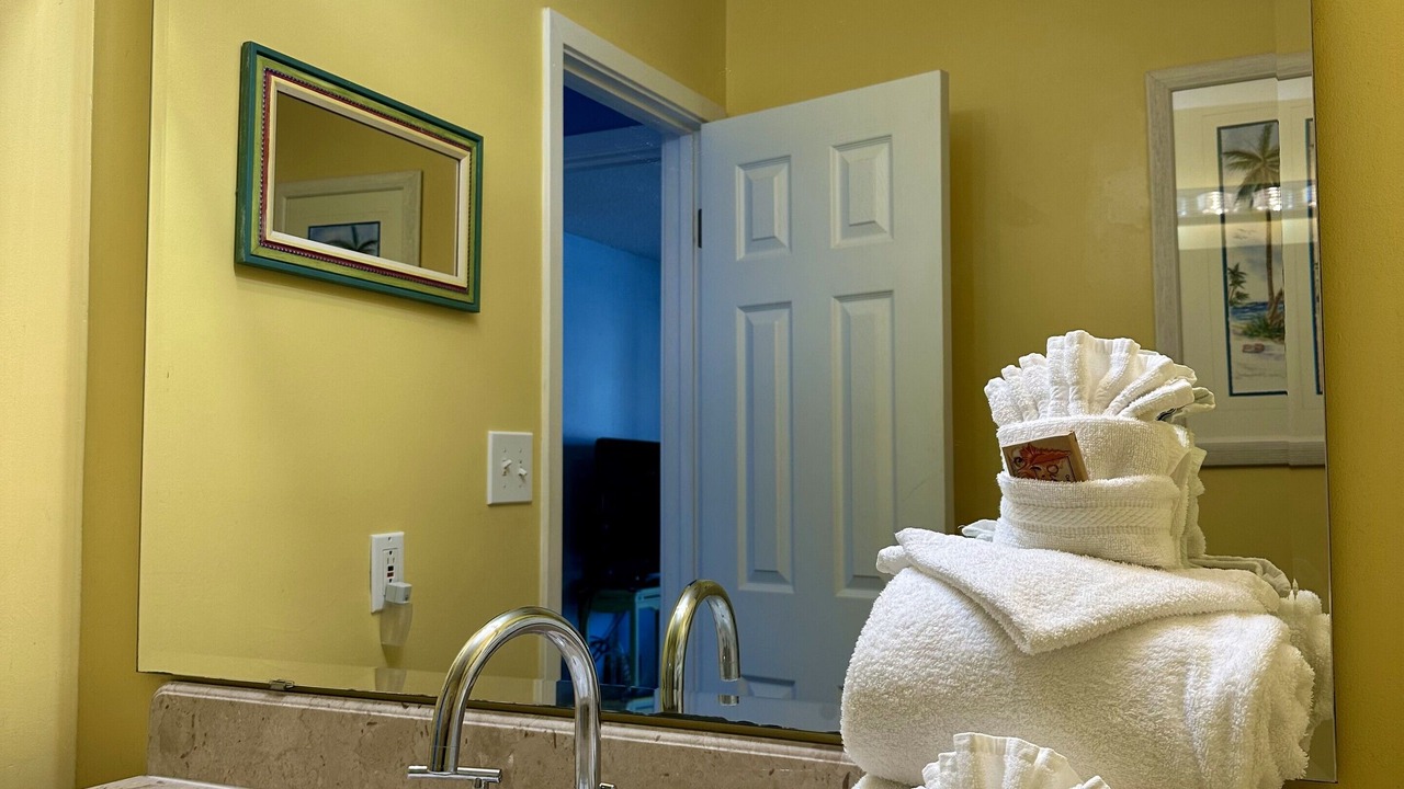 Photo of Others in Avalon Beach Estates