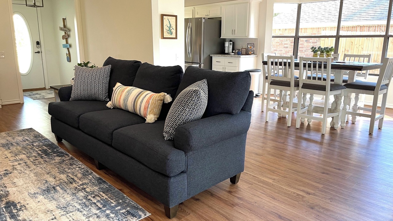 Photo of Livingroom in Walden on Lake Conroe