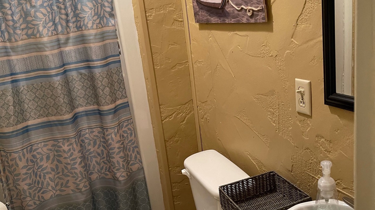 Photo of Bathroom in Greers Ferry